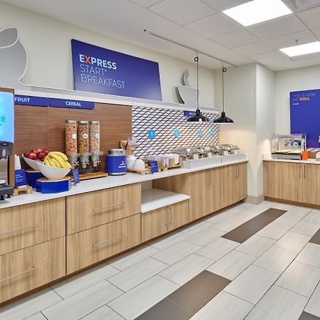 Holiday Inn Express & Suites El Paso East-Loop 375 By Ihg Exterior photo