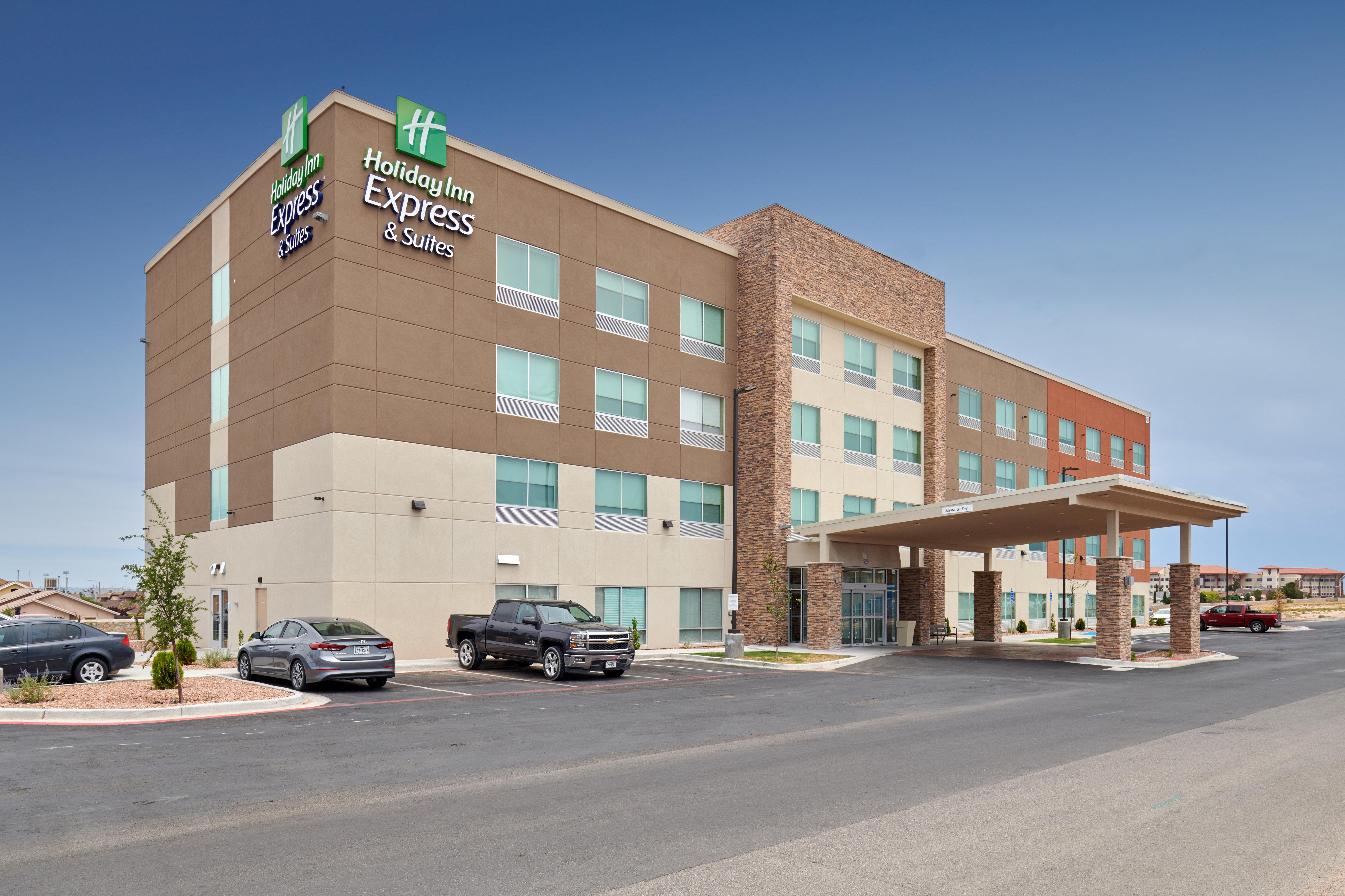 Holiday Inn Express & Suites El Paso East-Loop 375 By Ihg Exterior photo